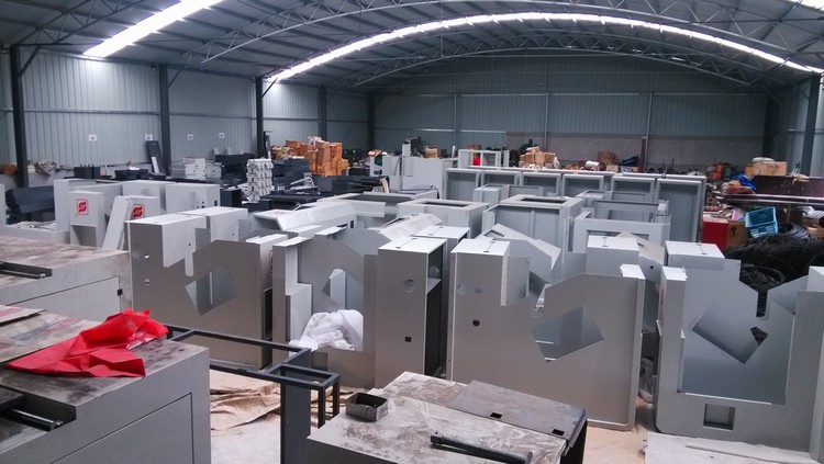 �D10 �{���b�乫˾������o�}��һ��